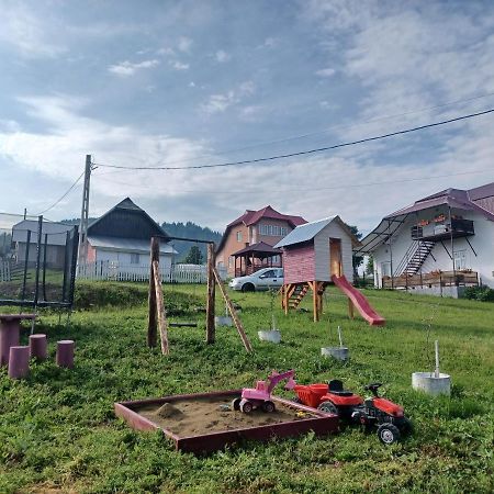 Casa Bucovina Dorna Candrenilor Ascutitele Экстерьер фото